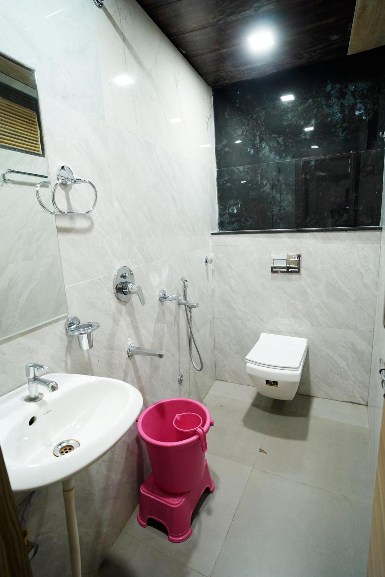 Hotel New Sundaram 150 Mtrs From Dargah Ajmer Exterior foto